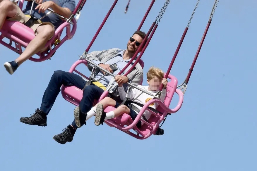 Bradley Cooper takes daughter Lea De Seine to fair, enjoyment was on top